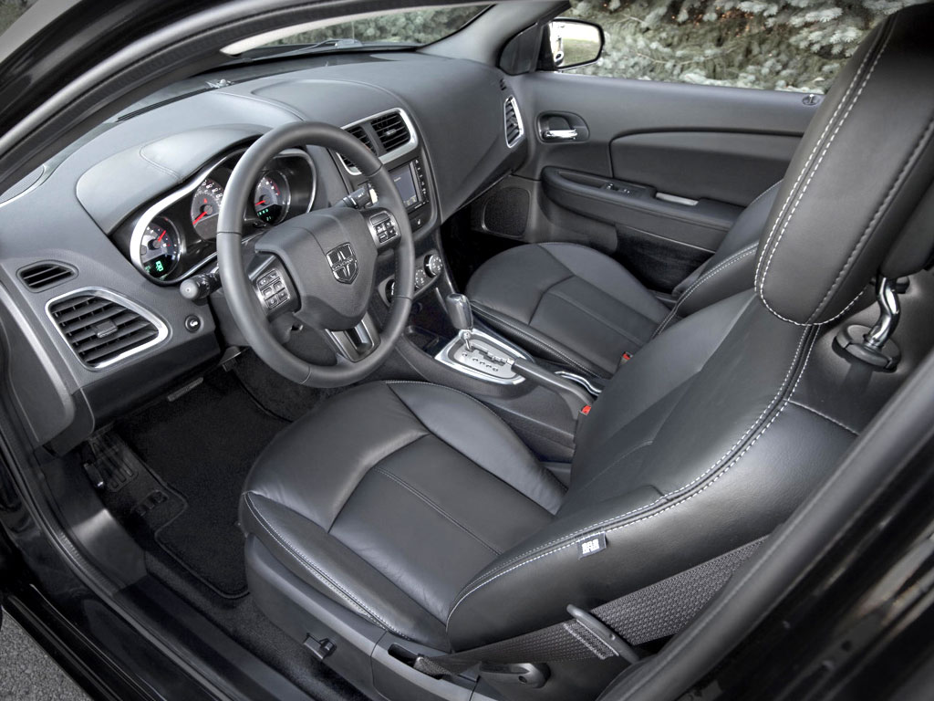 Dodge Avenger 2011, renovado en conjunto con Fiat - Autocosmos.com