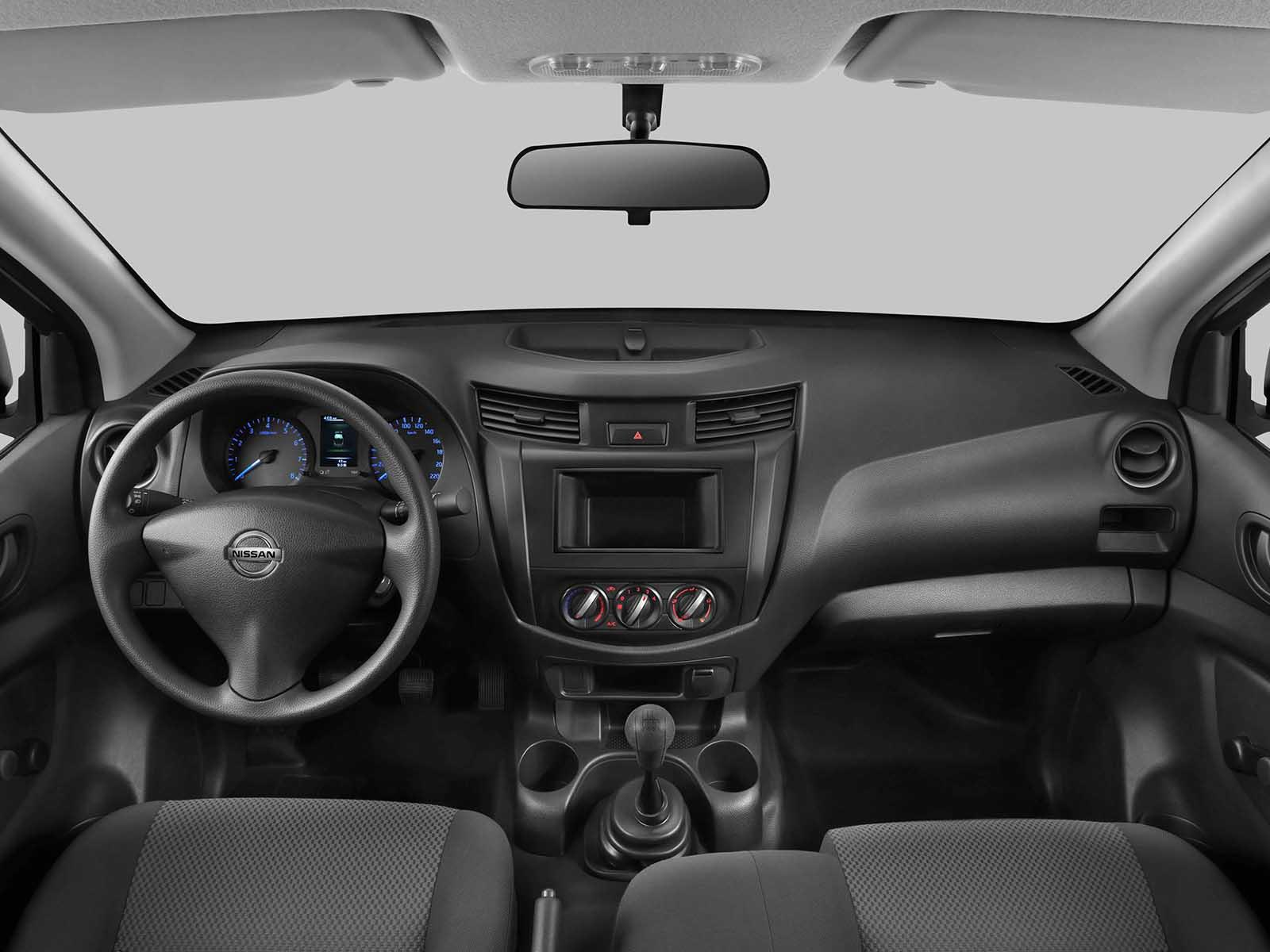 Nissan NP300 2016 debuta - Autocosmos.com Nissan NP300 2016 debuta - Autocosmos.com
