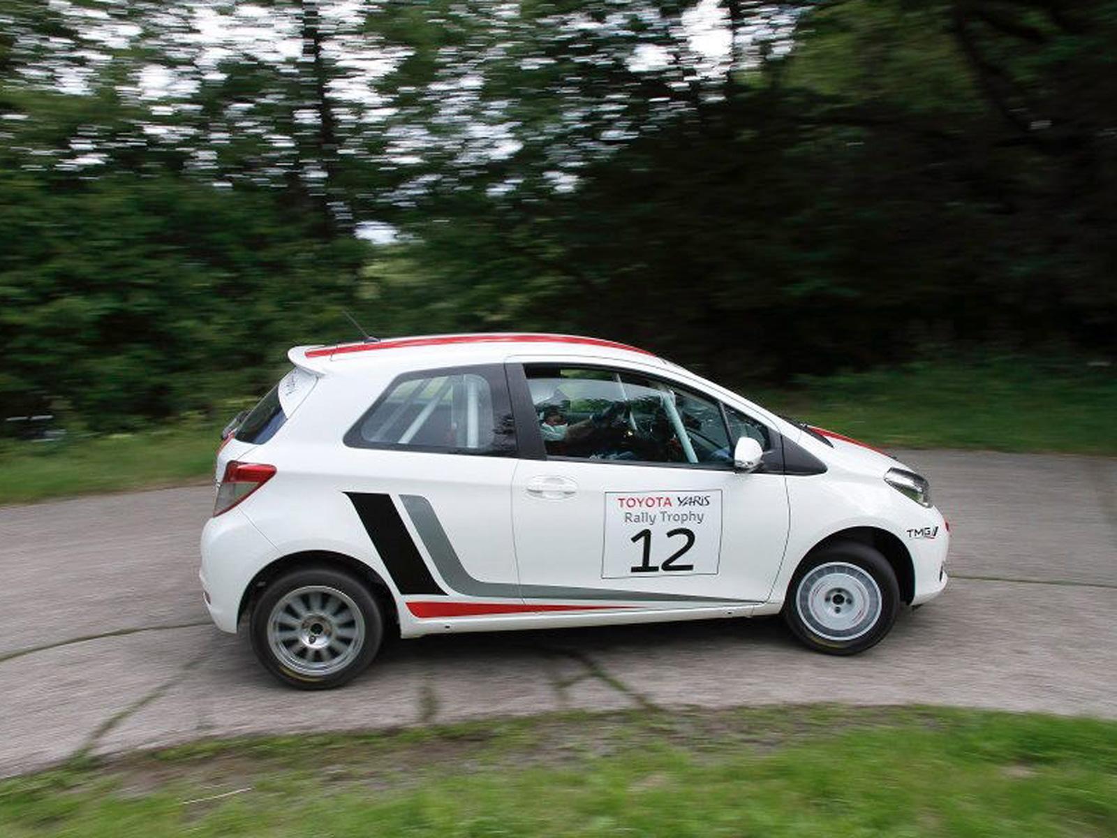 toyota yaris r1a rally car #5