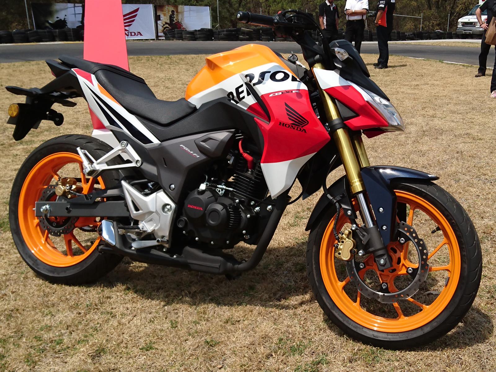 Honda Cb190r 2016 Llega A México Desde 46900 Pesos