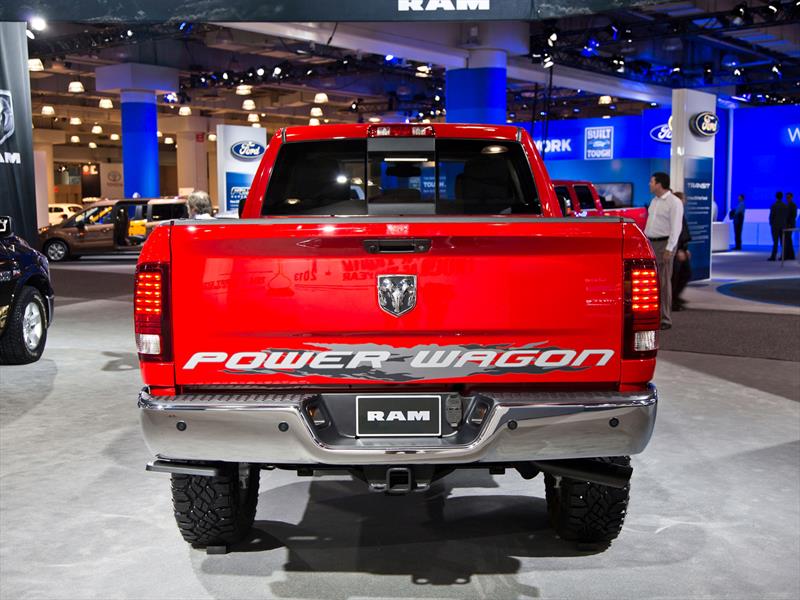 Ram Power Wagon 2015 recibe mejoras