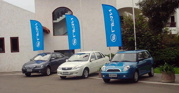 Lifan 320: Llegó a Chile en cuatro versiones