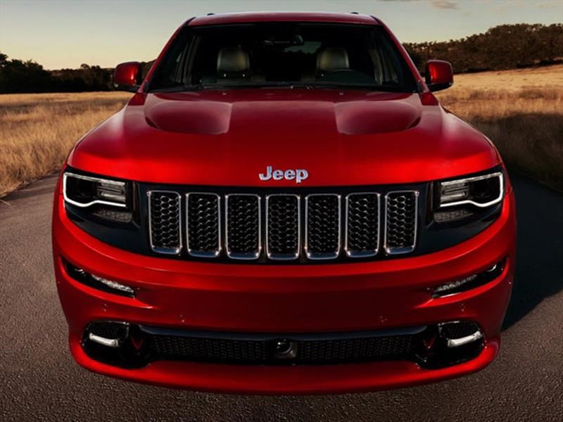Un Jeep Grand Cherokee con el V8 del Hellcat