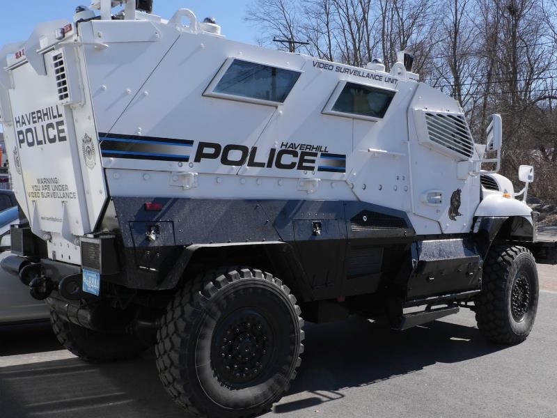 Carros antimotines estadounidenses equipan cámaras IP