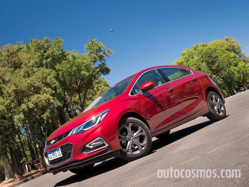 Ya se fabricaron 30.000 unidades del Chevrolet Cruze en Argentina