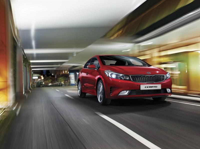 Kia Cerato Estrena Versiones