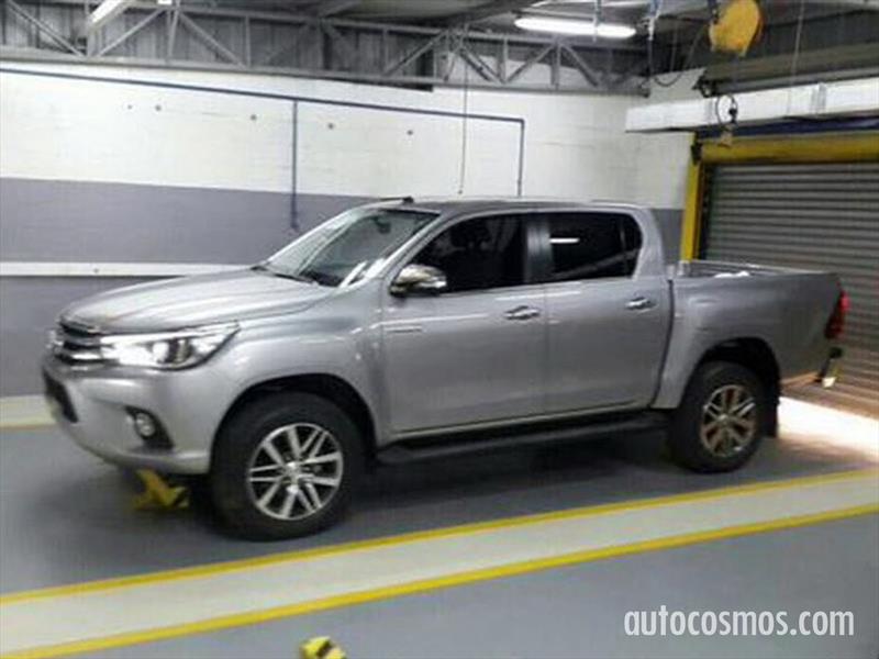 Así podría ser la próxima Toyota Hilux - Autocosmos.com Así podría ser la próxima Toyota Hilux - Autocosmos.com