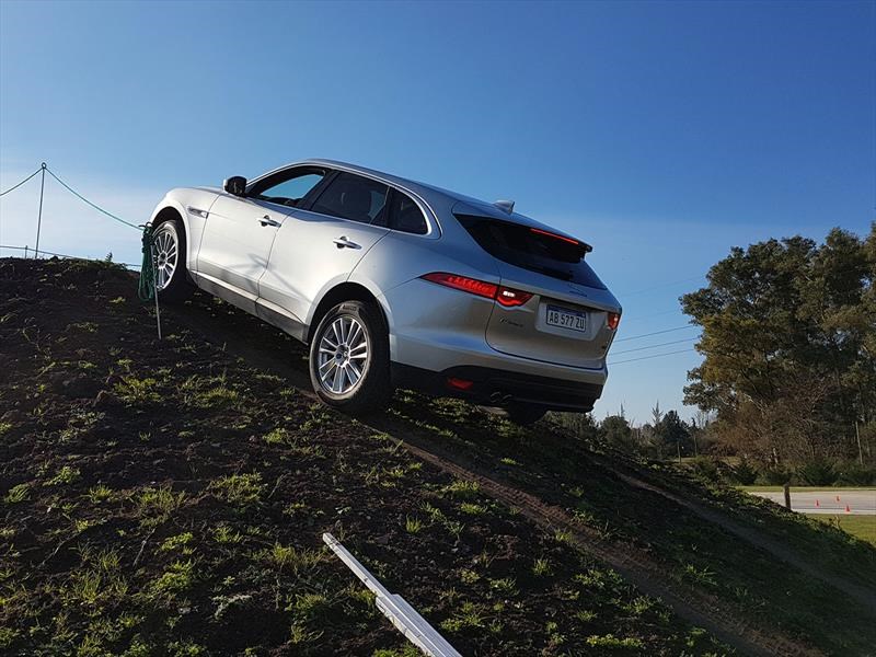 Jaguar y Land Rover quieren acción en Argentina