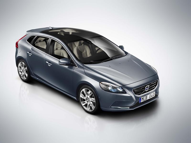 Volvo V40, tan bueno que lo tiene todo