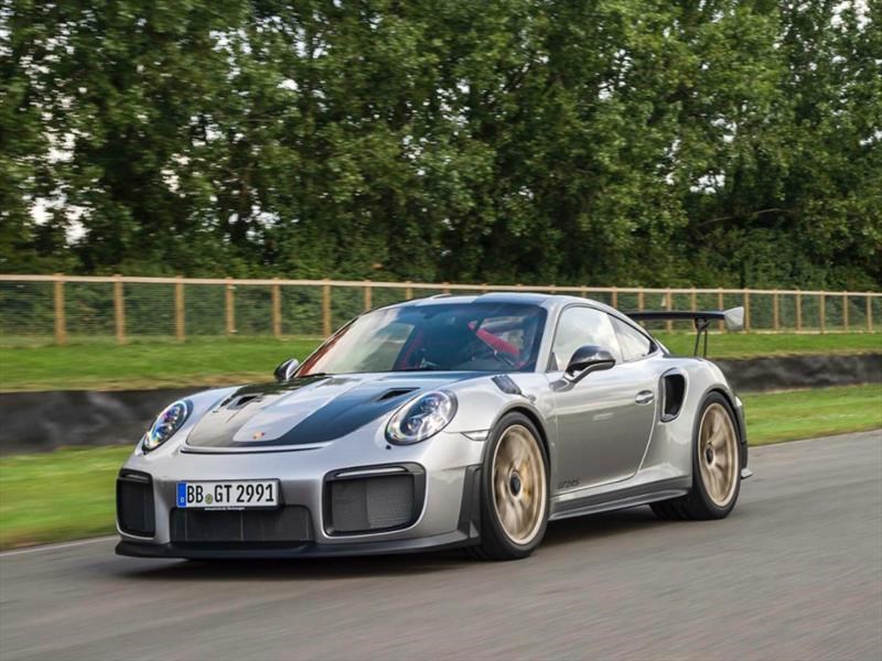 Porsche 911 GT2 RS, ingeniería desafiante