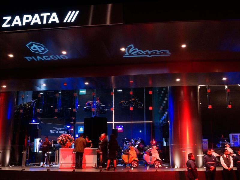 Grupo Zapata inaugura su primer distribuidor de Aprilia, Vespa, Moto Guzzi y Piaggio