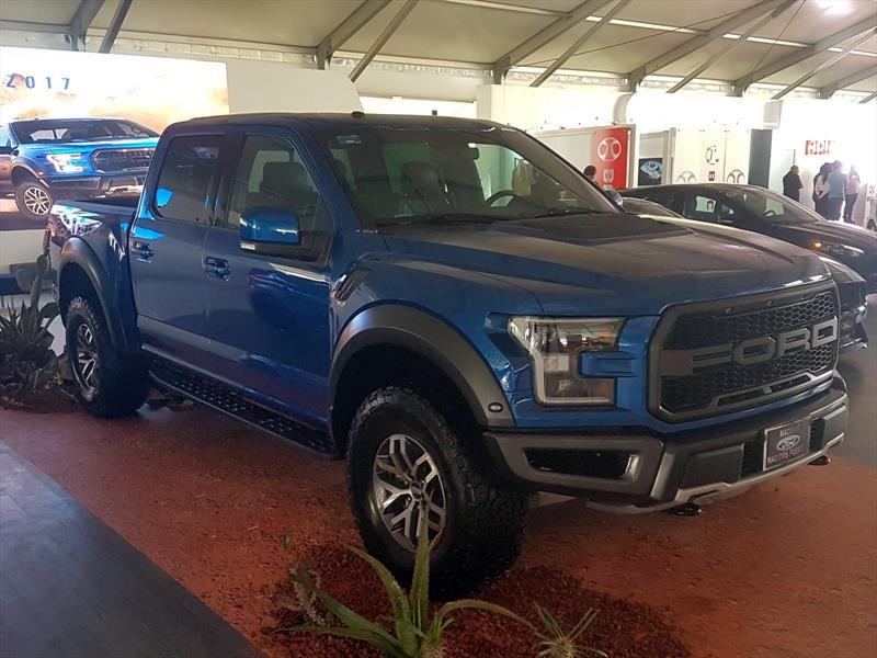 Ford Raptor 2017 llega a México desde $1,191,000 pesos