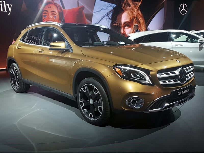 Nueva Mercedes-Benz GLA, estilizando la estrella
