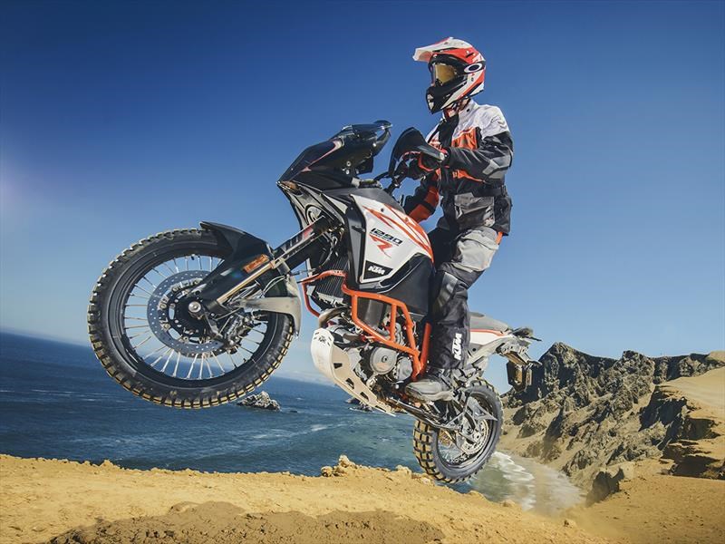 KTM 1290 Super Adventure y 1090 Adventure R debutan en Chile