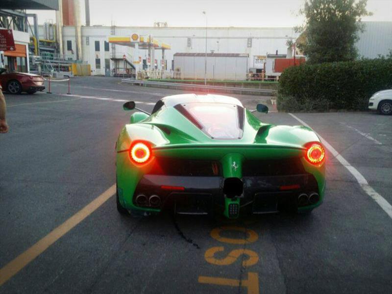 El Ferrari LaFerrari verde de Jamiroquai: excentricidad pura