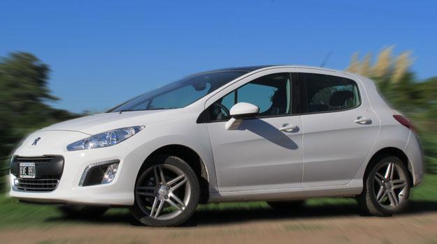 Peugeot 308 te lleva a Roland Garros