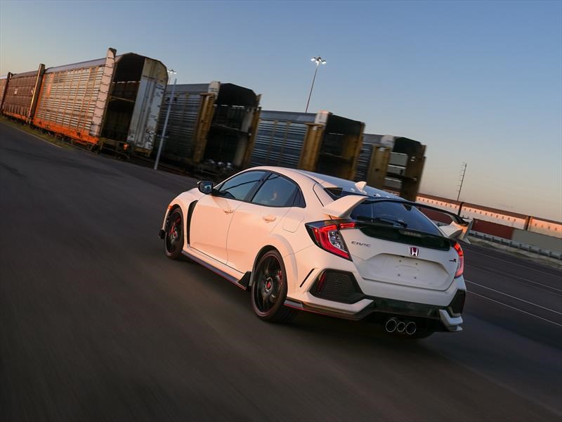 Honda Civic Type R 2017 llega a México en $729,900 pesos