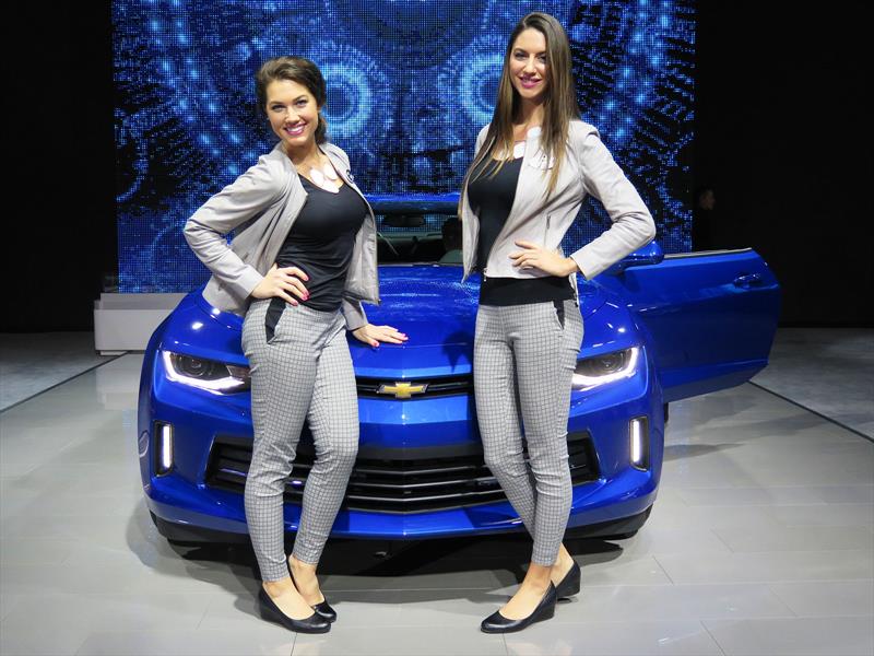Las chicas del Salón de Detroit 2016
