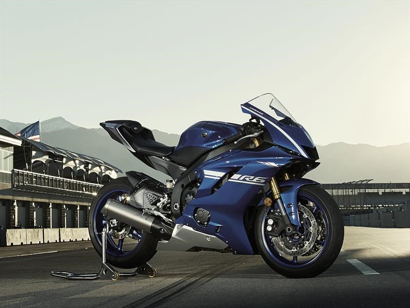 Yamaha YZF-R6 2017, 600cc de pura adrenalina