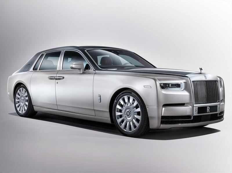 Rolls-Royce Phantom VIII 2018, el estándar del lujo eleva la vara