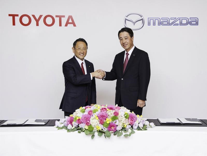 Más de 15 estados disputan la nueva planta de Toyota y Mazda