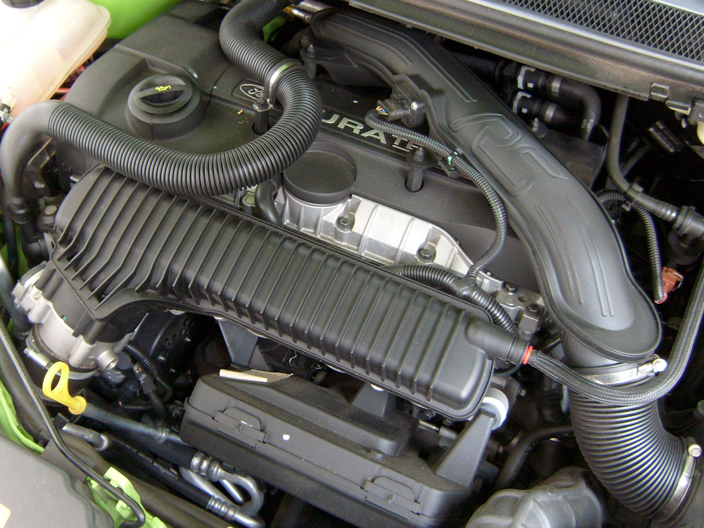 Ford Focus RS 2010 a prueba - Autocosmos.com