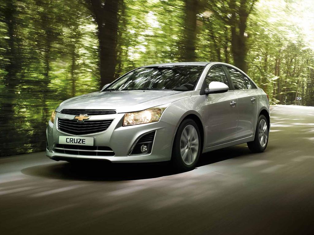 Chevrolet Cruze 2011 золотистый