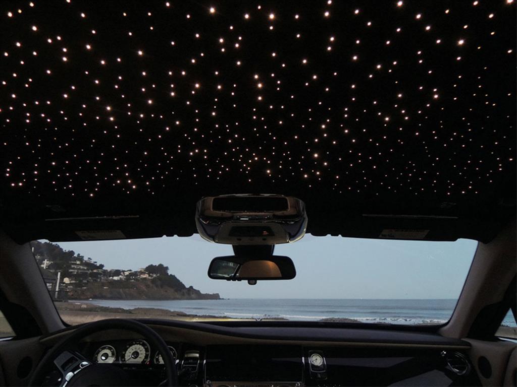 Luces de techo Starlight de Rolls-Royce - Autocosmos.com