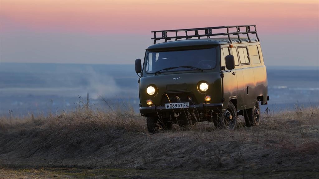 UAZ Bukhanka 2020 - Autocosmos.com