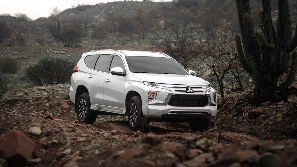 Mitsubishi montero sport 2021