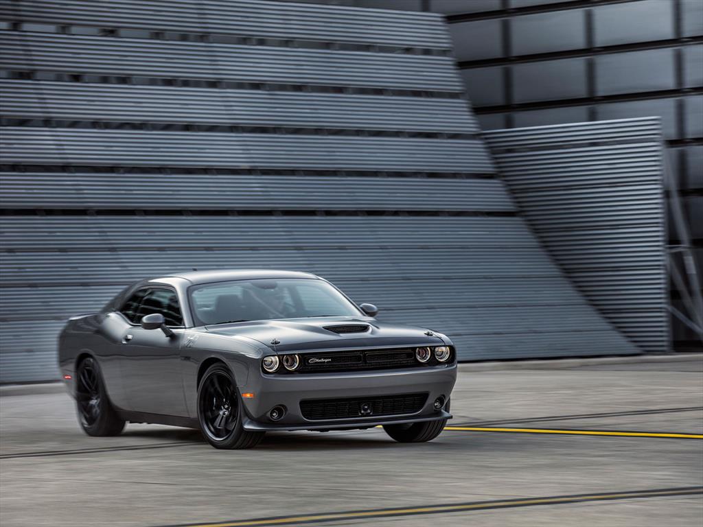 Dodge challenger t a