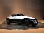 Debut Nissan Bladeglider concept