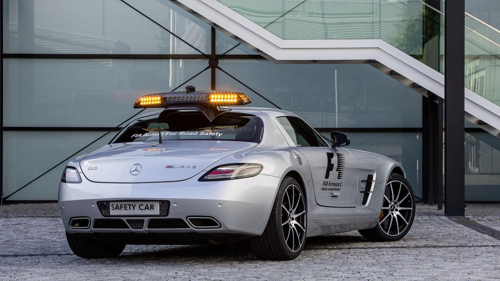 Mercedes-Benz SLS AMG GT F1 Pace Car - Autocosmos.com