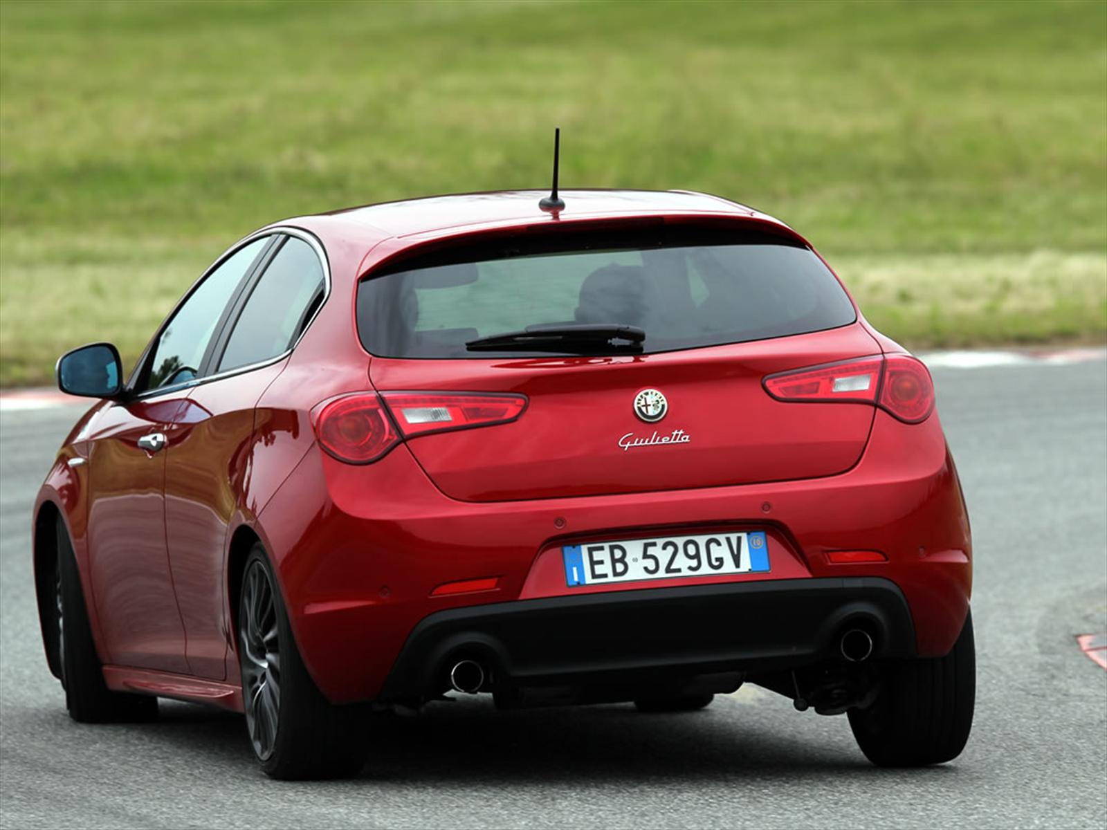 Alfa Romeo Giulietta Quadrifoglio Verde 2012 A Prueba