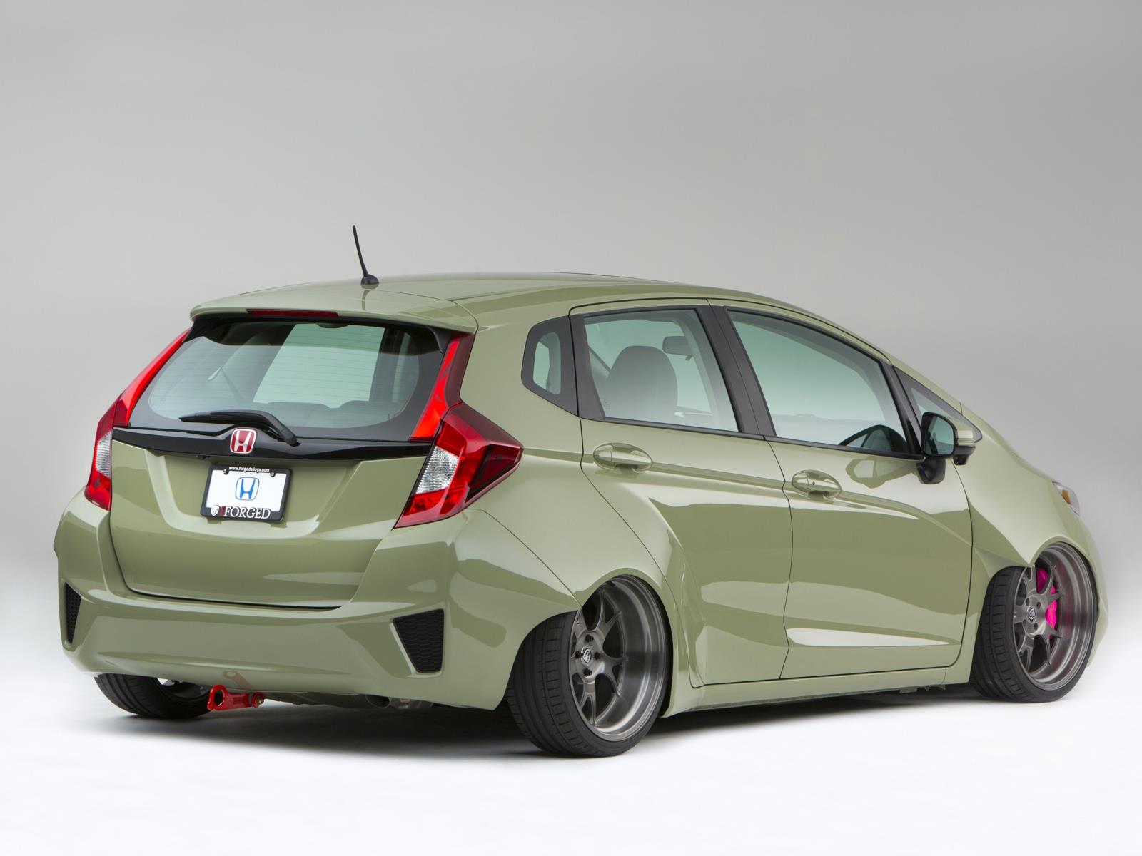 Honda Fit 2015 Kylie Tjin Special Edition, la 