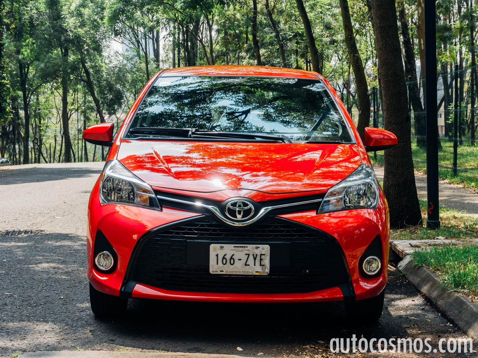 Toyota Yaris Hatchback 2015 a prueba