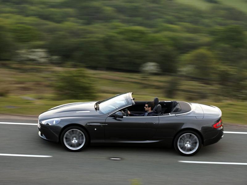 Aston Martin DB9 2010