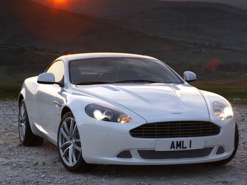 Aston Martin DB9 2010
