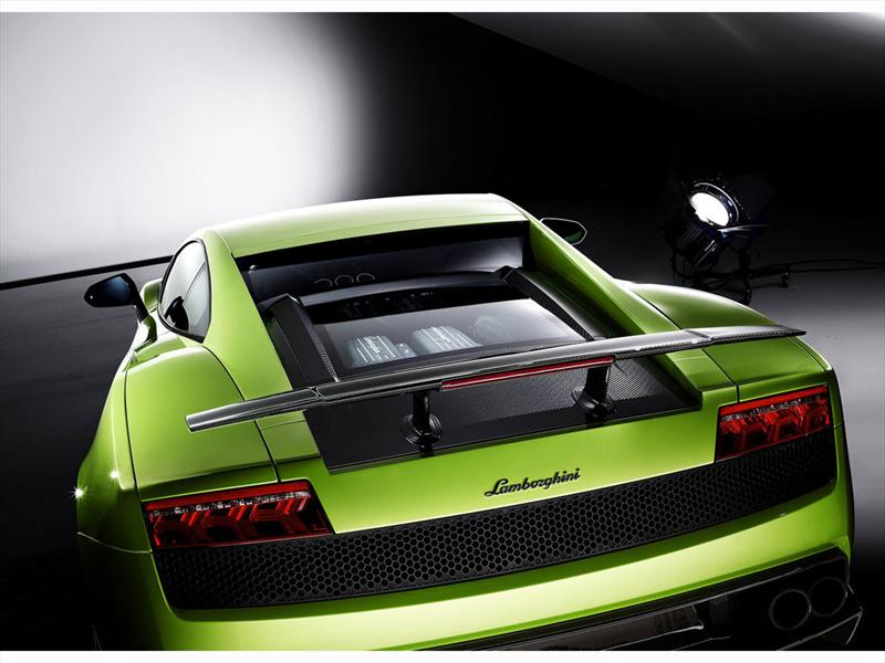 Lamborghini Gallardo LP 570-4 Superleggera 2011