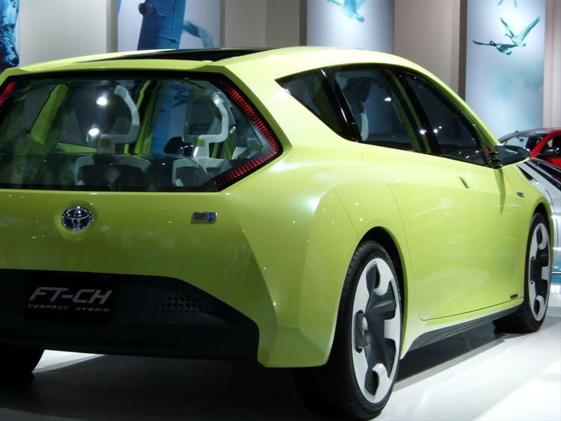 Toyota FT-CH Concept en Detroit 2010