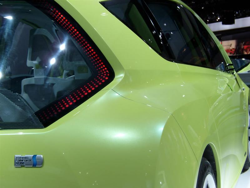 Toyota FT-CH Concept en Detroit 2010