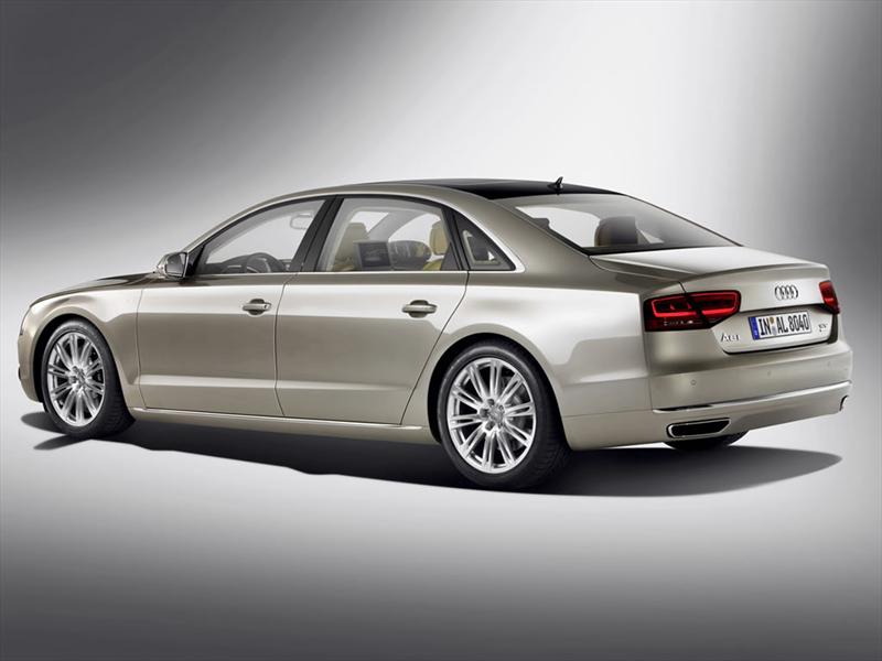 Audi A8 L 2011