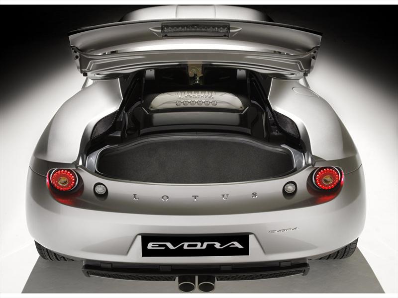 Lotus Evora