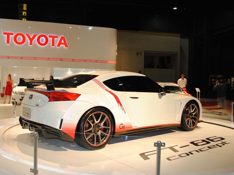 Toyota FT-86 G Sport Concept en el Salón de BA