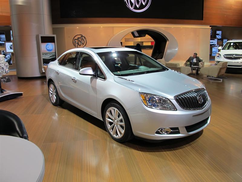 Buick Verano 2012 en el Salón de Detroit 2011