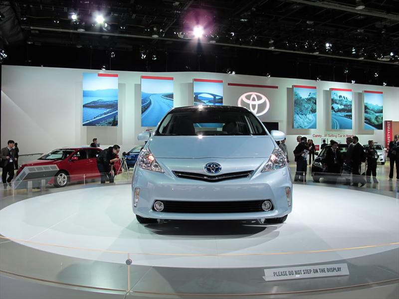Toyota Prius V en el Salón de Detroit