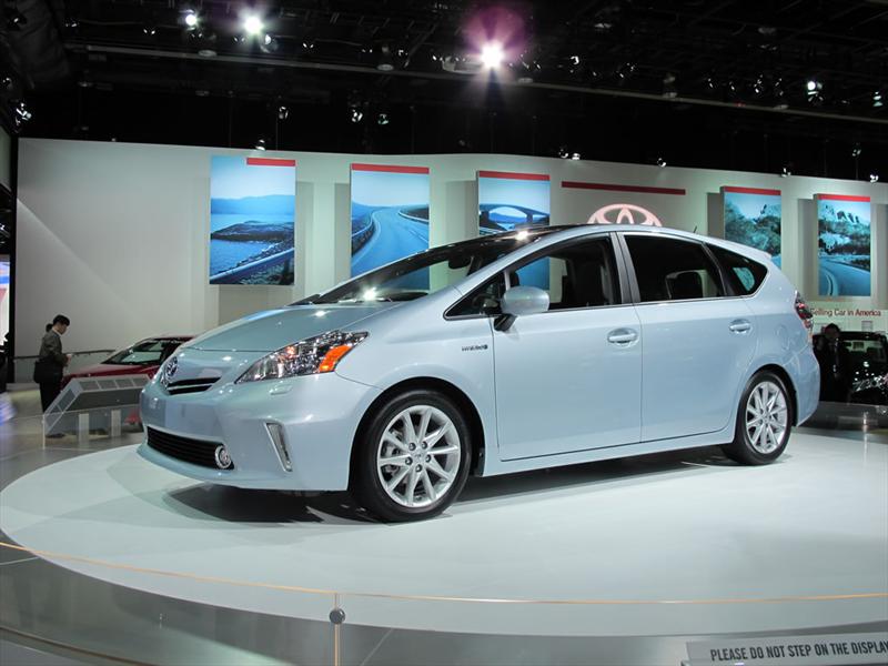 Toyota Prius V en el Salón de Detroit