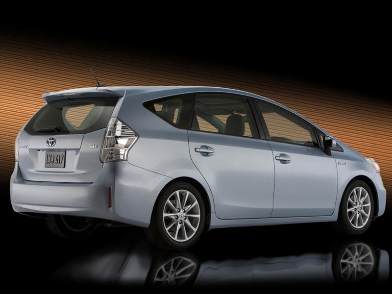 Toyota Prius V