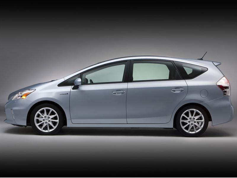 Toyota Prius V