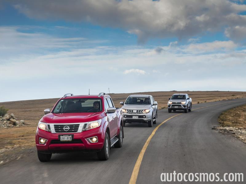 Nissan NP300 vs Toyota Hilux vs Mitsubishi L200